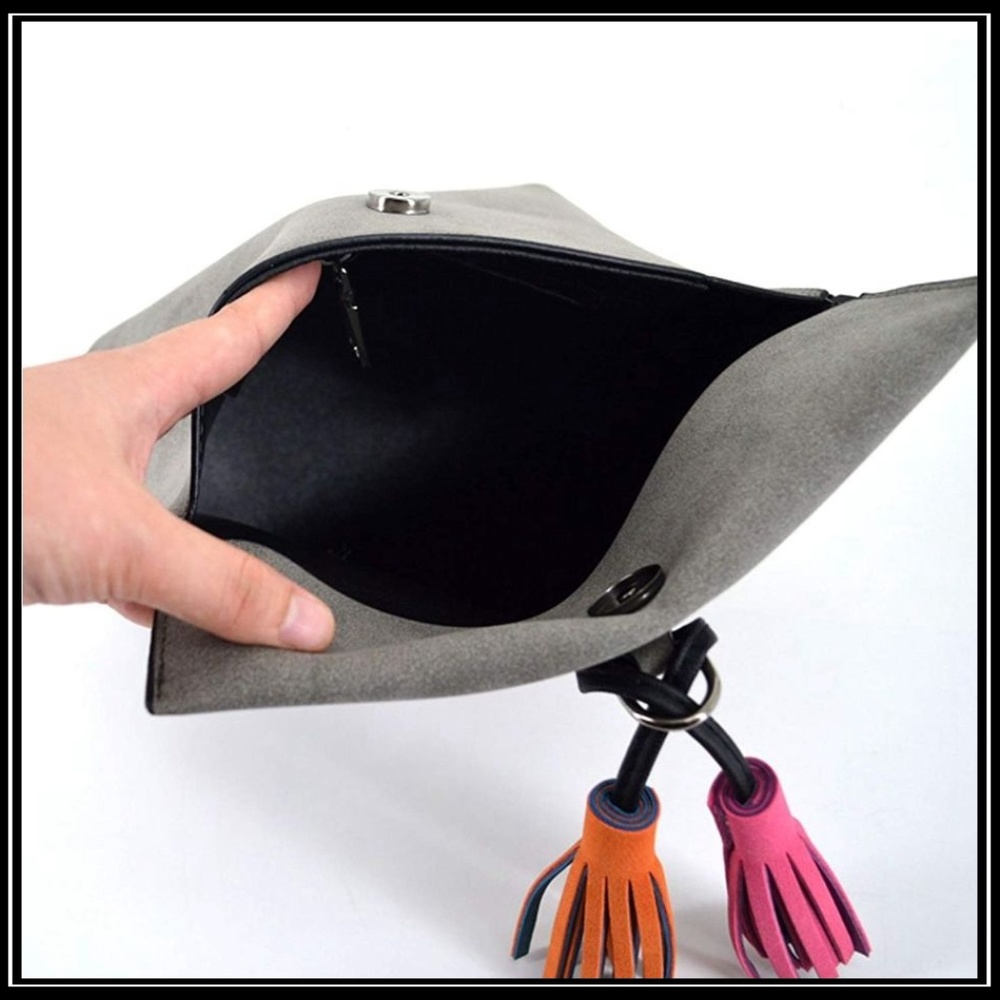 NEW FLORENCE Tassel Bag - Picture 7 of 8